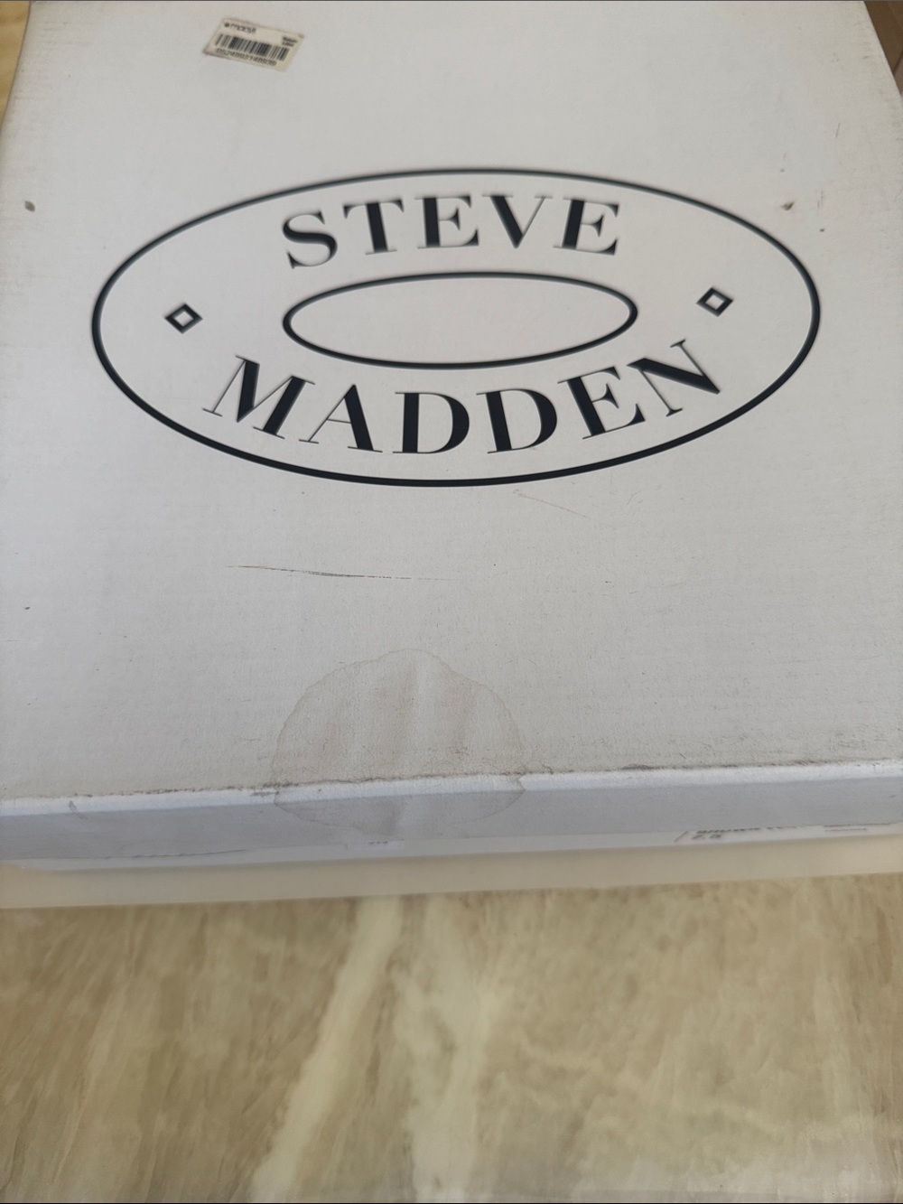 Steve Madden Box